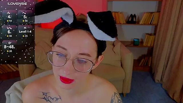 Snapshot of Dark_Lola_ chatting on March 4, 2025, 11:51 am Dark Lola online show from March 4, 2025, 11:51 am
