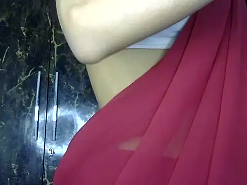 MAAYRA 09 online show from January 26, 2025, 2:45 am