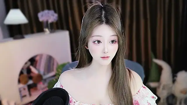 Arwyn-rr online show from March 28, 2026, 1:22 pm