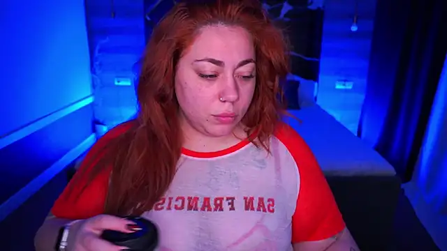 Kittywakee online show from September 30, 2025, 8:25 pm