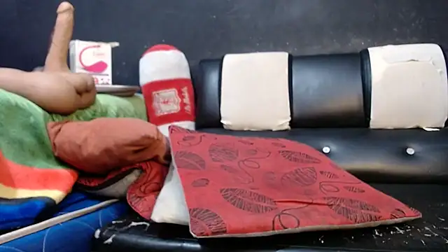 Snapshot of ethasteban27 chatting on October 7, 2025, 10:18 pm ethasteban27 online show from October 7, 2025, 10:18 pm