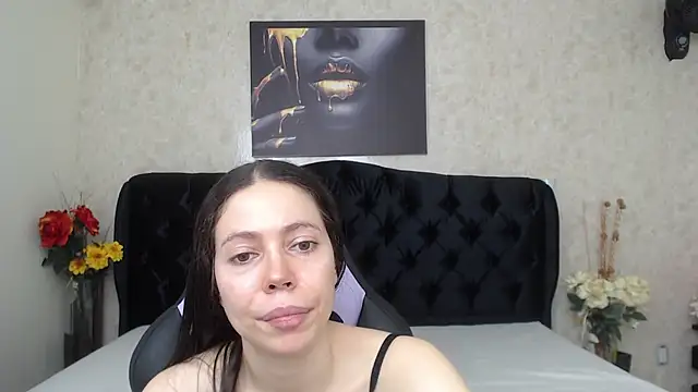 gabymendex online show from October 28, 2025, 4:53 pm