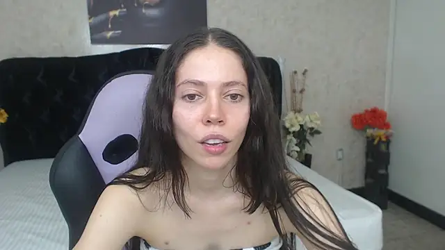 Snapshot of gabymendex chatting on June 30, 2026, 7:15 pm gabymendex online show from June 30, 2026, 7:15 pm