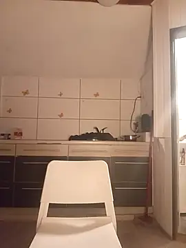 Snapshot of Daniela92@xh chatting on September 30, 2025, 12:26 am Daniela92xh online show from September 30, 2025, 12:26 am