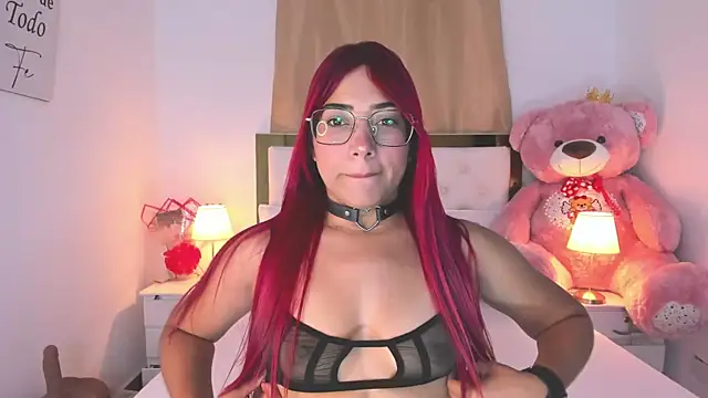 Snapshot of SofiaBosch chatting on September 22, 2025, 3:52 am SofiaBosch online show from September 22, 2025, 3:52 am