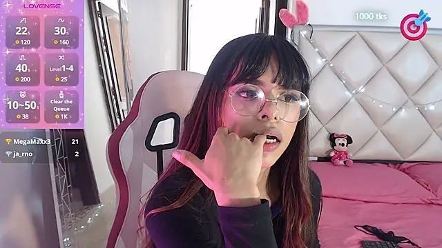 DannaDooll99 online show from January 25, 2025, 2:58 pm