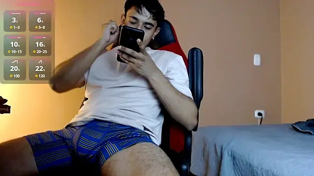 Snapshot of karlgiles_ chatting on January 18, 2025, 7:26 pm karlgiles online show from January 18, 2025, 7:26 pm