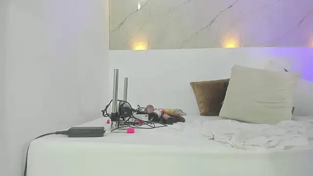 Sofii Cooper1 online show from January 30, 2025, 10:08 am