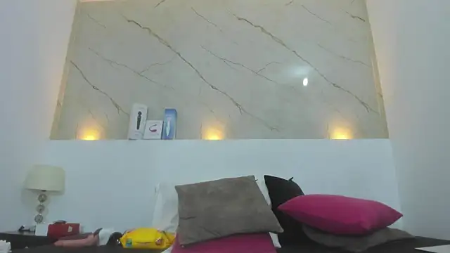 Sofii Cooper1 online show from March 8, 2025, 7:05 am