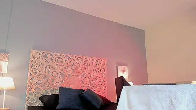 Snapshot of lupeebony chatting on October 5, 2025, 7:23 pm lupeebony online show from October 5, 2025, 7:23 pm