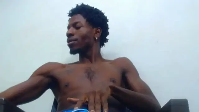 Snapshot of jaycolinss chatting on October 24, 2025, 3:03 am jaycolinss online show from October 24, 2025, 3:03 am