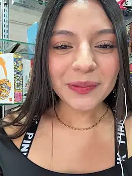 Snapshot of elizabethcooper chatting on October 23, 2025, 4:39 pm elizabethcooper online show from October 23, 2025, 4:39 pm