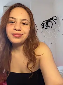 Snapshot of AgnesCampp chatting on October 17, 2025, 6:54 pm AgnesCampp online show from October 17, 2025, 6:54 pm