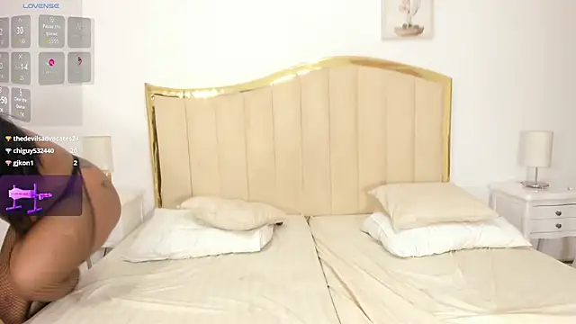 Snapshot of Duo_ebony chatting on December 4, 2024, 4:27 pm Duo ebony online show from December 4, 2024, 4:27 pm