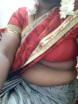 Snapshot of Priya_Next chatting on October 8, 2025, 4:54 am Priya Next online show from October 8, 2025, 4:54 am