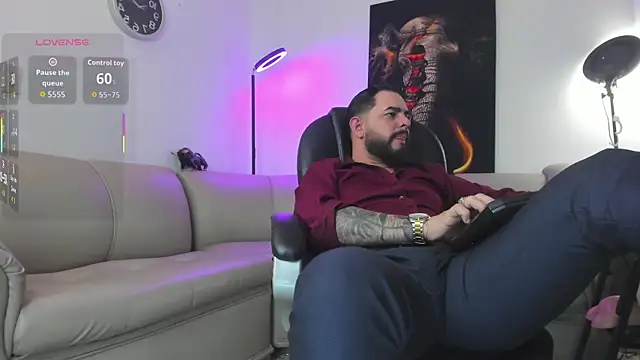 Ethan Castellano online show from December 21, 2025, 8:05 pm