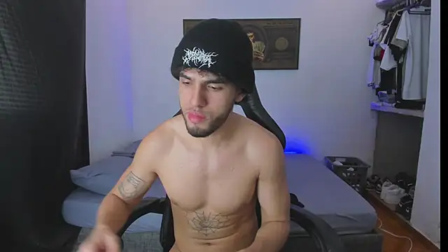 daddy jhons online show from January 14, 2026, 7:52 pm