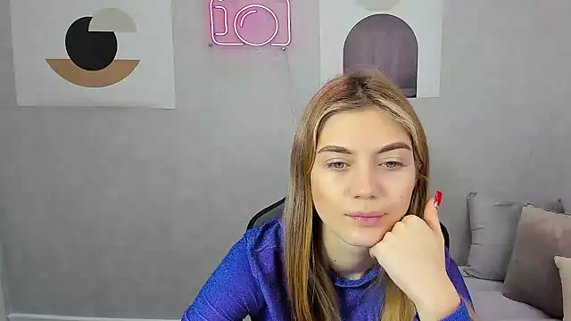 Snapshot of Cherry_Price chatting on December 26, 2024, 2:55 am Cherry Price online show from December 26, 2024, 2:55 am