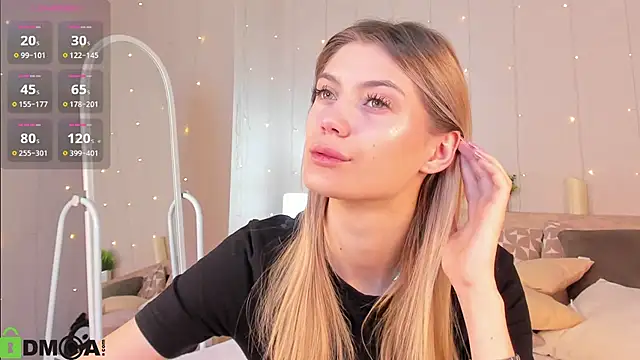 Snapshot of Cherry_Price chatting on October 20, 2025, 11:49 pm Cherry Price online show from October 20, 2025, 11:49 pm