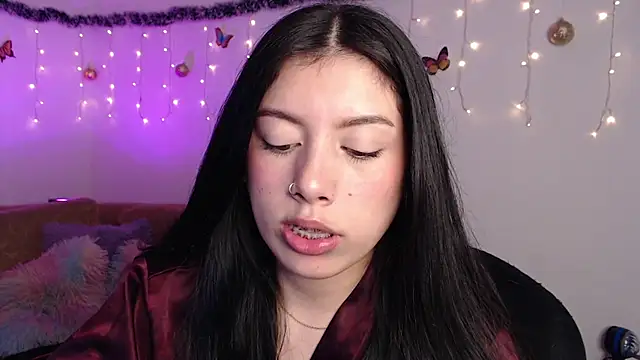 iam emy online show from January 9, 2025, 1:18 am