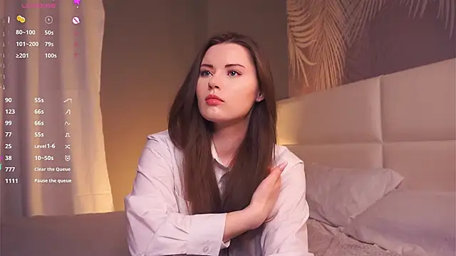 LoraDevon online show from January 27, 2025, 4:11 pm