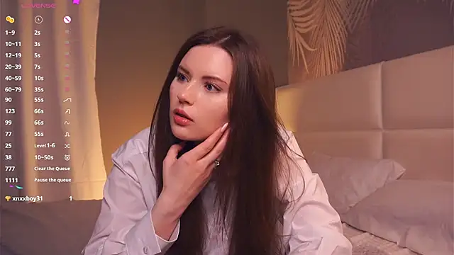 LoraDevon online show from January 27, 2025, 7:13 pm