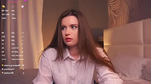 LoraDevon online show from January 27, 2025, 10:16 pm