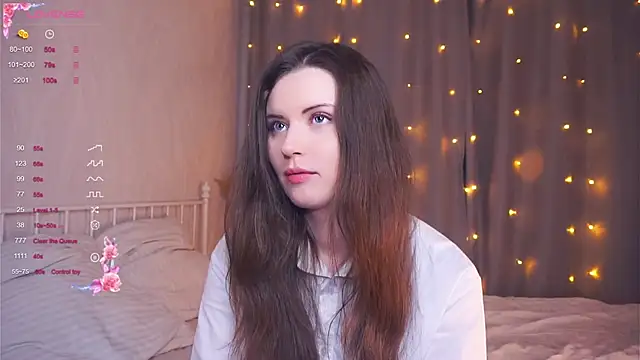 LoraDevon online show from February 1, 2025, 4:11 pm