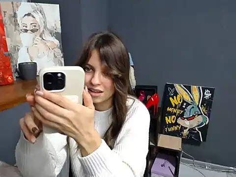 Snapshot of felicity_gold chatting on October 2, 2025, 6:31 am felicity gold online show from October 2, 2025, 6:31 am