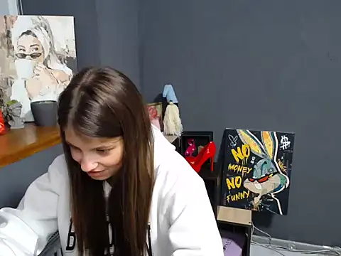 Snapshot of felicity_gold chatting on October 9, 2025, 6:11 am felicity gold online show from October 9, 2025, 6:11 am