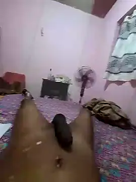 Snapshot of Pathirajasenerath chatting on January 1, 2025, 11:40 pm Pathirajasenerath online show from January 1, 2025, 11:40 pm