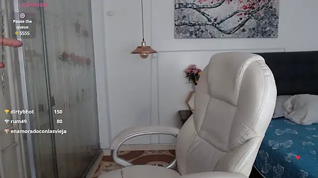 Snapshot of Tania_Goddess_ chatting on December 23, 2024, 7:09 pm Tania Goddess online show from December 23, 2024, 7:09 pm