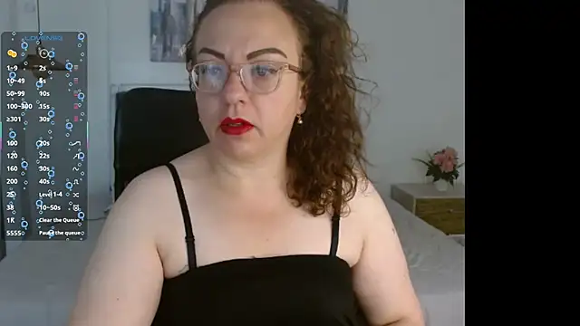 Snapshot of Tania_Goddess_ chatting on September 17, 2025, 2:08 pm Tania Goddess online show from September 17, 2025, 2:08 pm