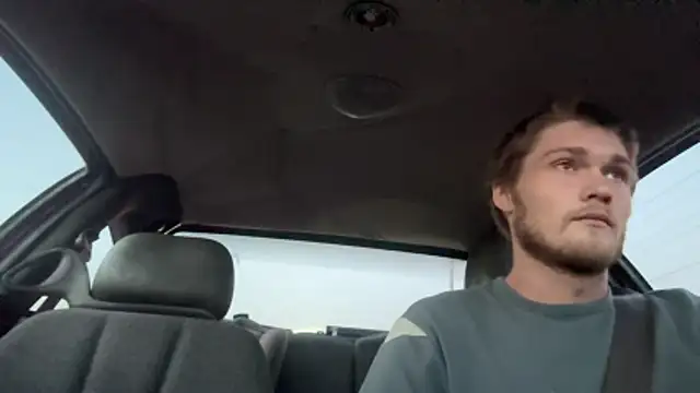 Snapshot of anomalies_ig chatting on December 18, 2025, 11:33 pm anomalies ig online show from December 18, 2025, 11:33 pm