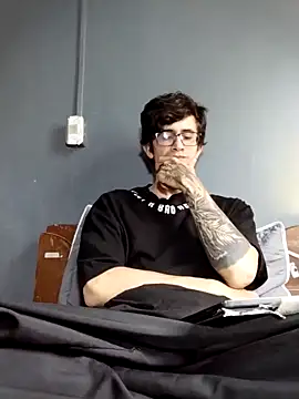 Loggan donnelly online show from March 12, 2026, 6:47 pm