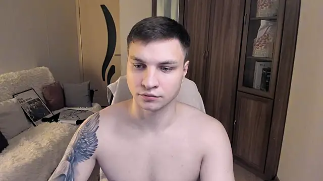 handsome guy01 online show from September 22, 2025, 11:29 pm