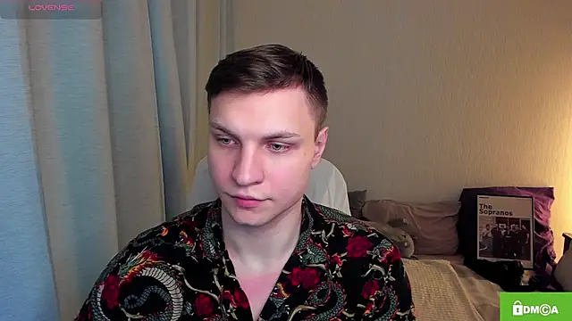 handsome guy01 online show from May 14, 2026, 4:19 am