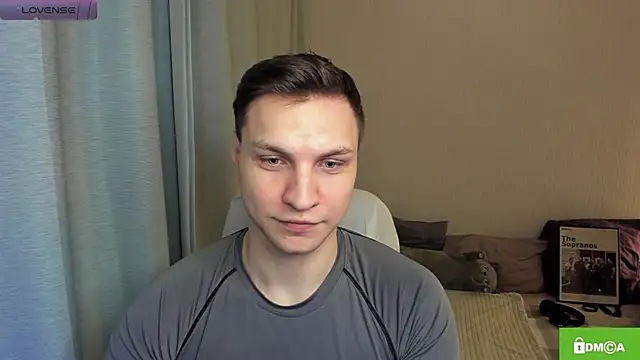handsome guy01 online show from May 28, 2026, 6:49 pm