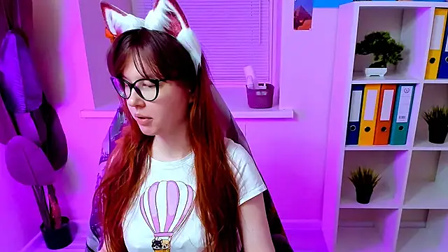 CarolGiggly online show from September 28, 2025, 11:43 pm