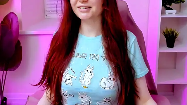 CarolGiggly online show from April 18, 2026, 6:34 pm