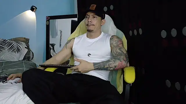 Alex motta online show from April 13, 2026, 3:56 am