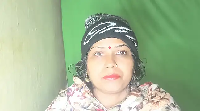 Snapshot of mamoni91 chatting on January 5, 2025, 2:38 am mamoni91 online show from January 5, 2025, 2:38 am