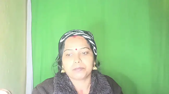 Snapshot of mamoni91 chatting on January 10, 2025, 2:46 am mamoni91 online show from January 10, 2025, 2:46 am