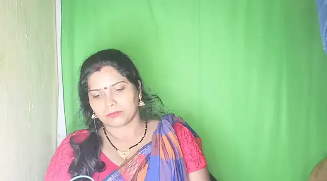 Snapshot of mamoni91 chatting on January 12, 2025, 5:22 pm mamoni91 online show from January 12, 2025, 5:22 pm