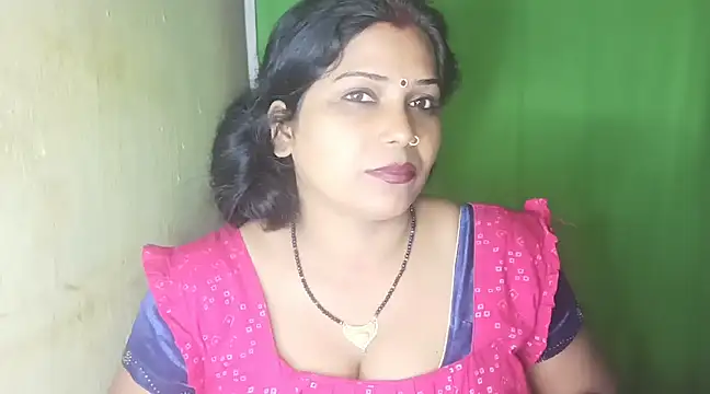 Snapshot of mamoni91 chatting on January 25, 2025, 3:40 am mamoni91 online show from January 25, 2025, 3:40 am