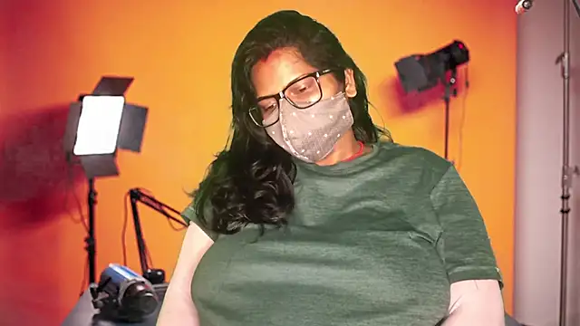 Snapshot of mamoni91 chatting on October 25, 2025, 3:25 am mamoni91 online show from October 25, 2025, 3:25 am