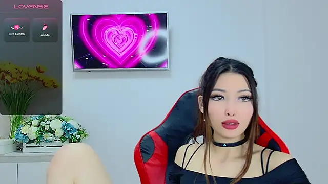 honey yani online show from March 8, 2025, 2:01 am