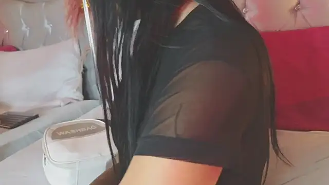 GABYTAYLOR  online show from March 31, 2026, 1:11 pm