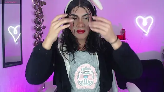 Snapshot of Tefy_bratz chatting on January 18, 2025, 7:38 am Tefy bratz online show from January 18, 2025, 7:38 am