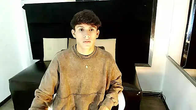 Snapshot of will_star_x chatting on September 29, 2025, 2:22 pm will star x online show from September 29, 2025, 2:22 pm